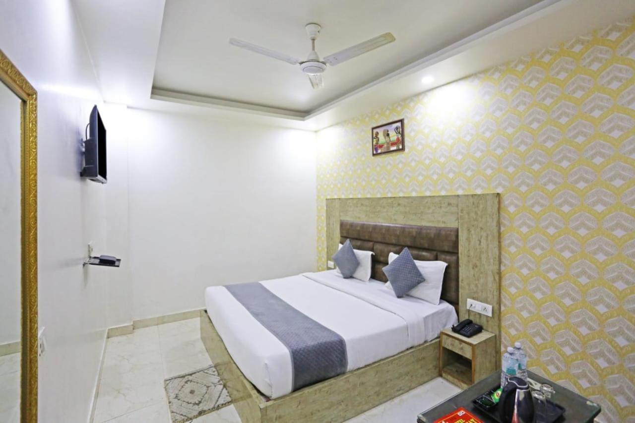 Hotel Broadway Near Delhi Airport New Delhi Exterior photo