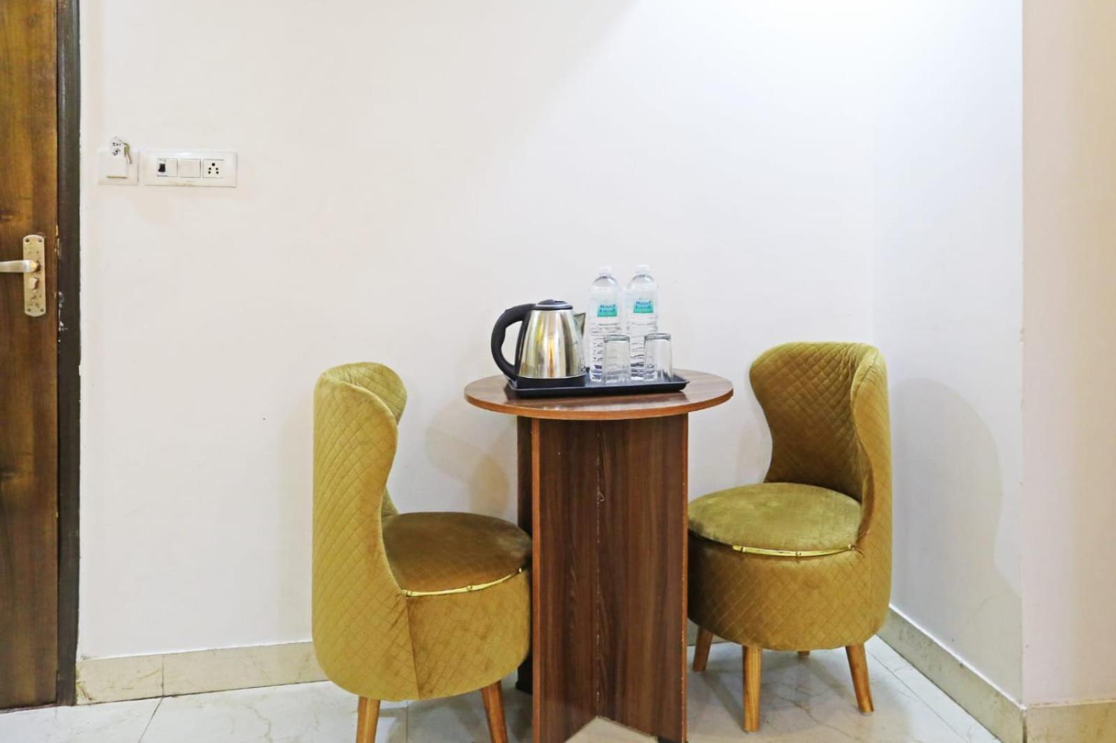 Hotel Broadway Near Delhi Airport New Delhi Exterior photo